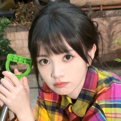 2025年最新可爱小众女生头像合集 女生头像 第9张 2025年最新可爱小众女生头像合集 女生头像 第9张