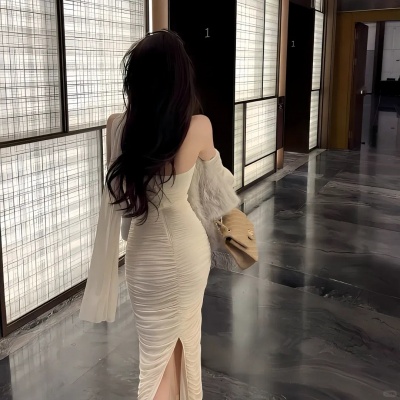被这组成熟性感背影女生头像美到啦 女生头像 第3张