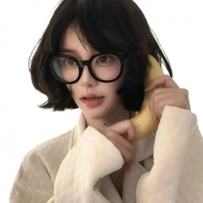 宝藏收藏！小众风格女头像真人 女生头像 第9张