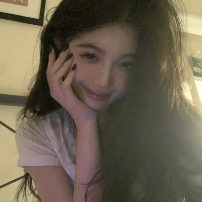 氛围感拉满的模糊女头，太好看啦 女生头像 第7张