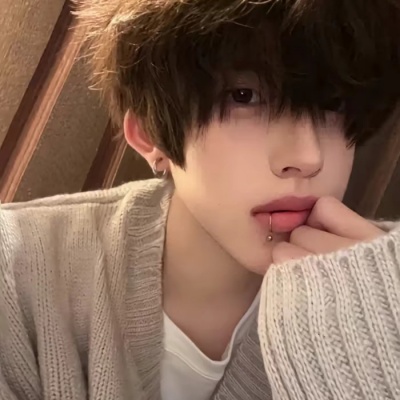 ins小众男生头像真人,被这些帅哥拿捏了 男生头像 第9张 ins小众男生头像真人,被这些帅哥拿捏了 男生头像 第9张