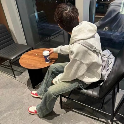 气质干净男生头像，让人看了就很舒服 男生头像 第3张