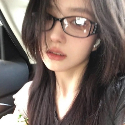 私藏高级感氛围感小众女头精选，冷门又独特的女生专属 女生头像 第9张
