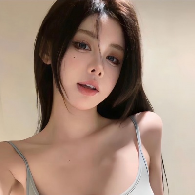 氛围感拉满的小众气质微信女生头像分享，不撞款才够高级 女生头像 第1张