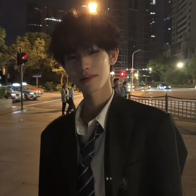 挖到宝啦！ins小众个性男生头像来袭 男生头像 第10张