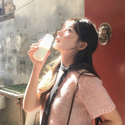 高级感爆棚的唯美小众女生头像合集,温柔与个性并存! 女生头像 第9张 高级感爆棚的唯美小众女生头像合集,温柔与个性并存! 女生头像 第9张