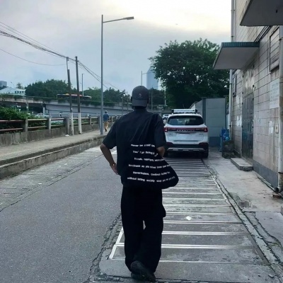 谁懂!这组ins氛围感小众高级男头 男生头像 第6张 谁懂!这组ins氛围感小众高级男头 男生头像 第6张