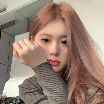 宝藏！ins优质小众女头像推荐 女生头像 第4张