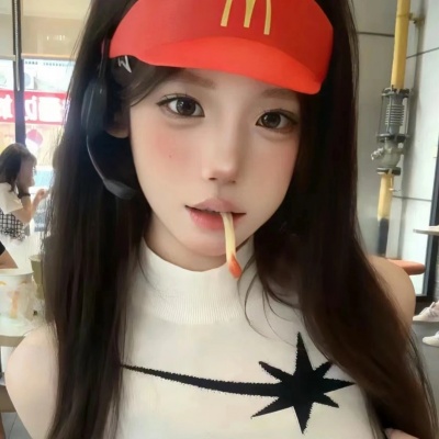 小众高质量单人情侣头像合集｜独特设计感，低调秀恩爱必备！ 情侣头像 第1张