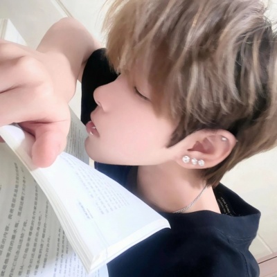 2025最新优质男头合集!个性 / 潮酷 / 氛围感任选 男生头像 第6张 2025最新优质男头合集!个性 / 潮酷 / 氛围感任选 男生头像 第6张