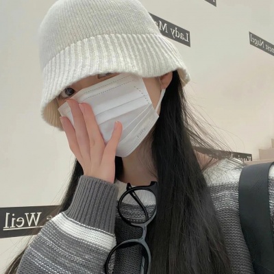 小众高级感的治愈系温柔干净气质女生头像大集合来啦! 女生头像 第2张 小众高级感的治愈系温柔干净气质女生头像大集合来啦! 女生头像 第2张