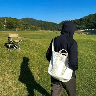 2025超吸睛帅气小众男头合集,告别烂大街 男生头像 第4张 2025超吸睛帅气小众男头合集,告别烂大街 男生头像 第4张