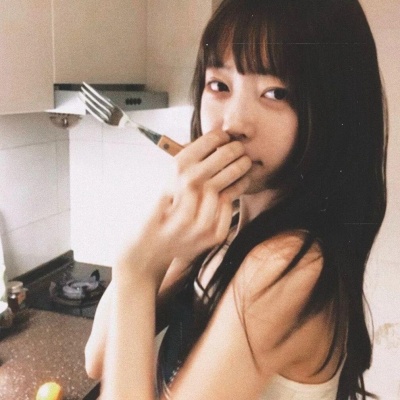 被古早滤镜感女生头像美晕啦 女生头像 第8张 被古早滤镜感女生头像美晕啦 女生头像 第8张