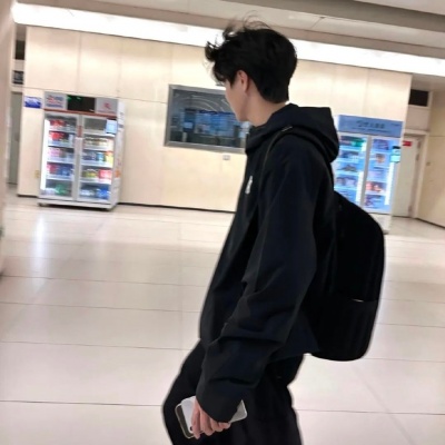 被帅晕!干净帅气男生头像推荐 男生头像 第9张 被帅晕!干净帅气男生头像推荐 男生头像 第9张
