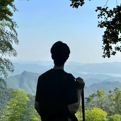 背影男生头像ins高级质感,氛围感十足 男生头像 第10张 背影男生头像ins高级质感,氛围感十足 男生头像 第10张