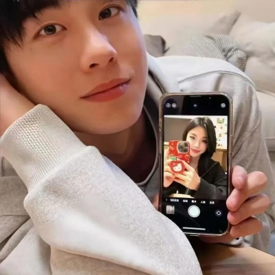 ins小众单人情侣头像分享 情侣头像 第9张 ins小众单人情侣头像分享 情侣头像 第9张