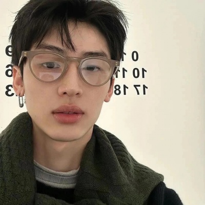 被帅到！高级感男生头像ins风 男生头像 第8张