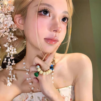 2025年ins小众女生头像推荐 女生头像 第2张 2025年ins小众女生头像推荐 女生头像 第2张