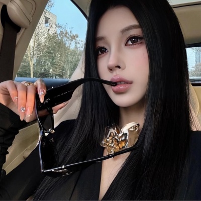 2025最新的Ins高级质感氛围女生头像分享 女生头像 第3张 2025最新的Ins高级质感氛围女生头像分享 女生头像 第3张