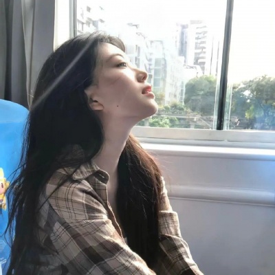 有氛围感的头像小众女生,真的太有感觉啦! 女生头像 第5张 有氛围感的头像小众女生,真的太有感觉啦! 女生头像 第5张