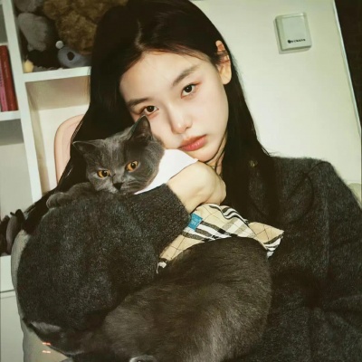 被这组ins高级质感女生头像美到了 女生头像 第5张