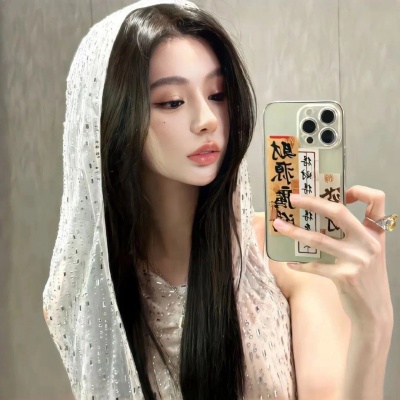 氛围感拉满的小众气质微信女生头像分享，不撞款才够高级 女生头像 第2张