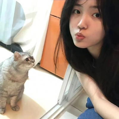 萌化啦,可爱萌宠与女生合拍头像推荐 女生头像 第9张 萌化啦,可爱萌宠与女生合拍头像推荐 女生头像 第9张