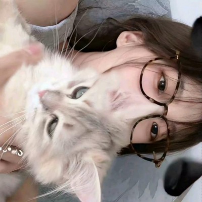 萌化啦,可爱萌宠与女生合拍头像推荐 女生头像 第1张 萌化啦,可爱萌宠与女生合拍头像推荐 女生头像 第1张