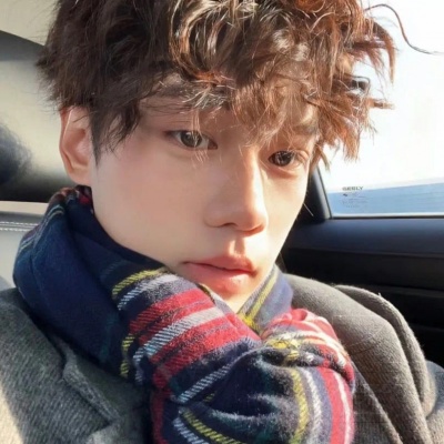 氛围感拉满的帅气男头分享 男生头像 第8张