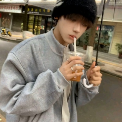 超绝！青春帅气个性男生头像分享 男生头像 第1张
