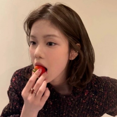 被夸爆!头像女生高级感ins风可爱小众 女生头像 第9张 被夸爆!头像女生高级感ins风可爱小众 女生头像 第9张