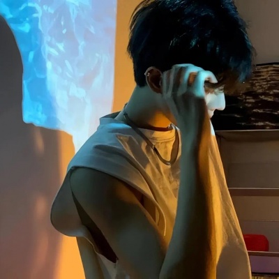 超绝!自由感拉满的帅气个性男生微信头像推荐 男生头像 第2张 超绝!自由感拉满的帅气个性男生微信头像推荐 男生头像 第2张