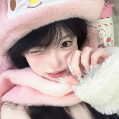 超甜来袭!真人露脸的甜美女生头像 女生头像 第10张 超甜来袭!真人露脸的甜美女生头像 女生头像 第10张