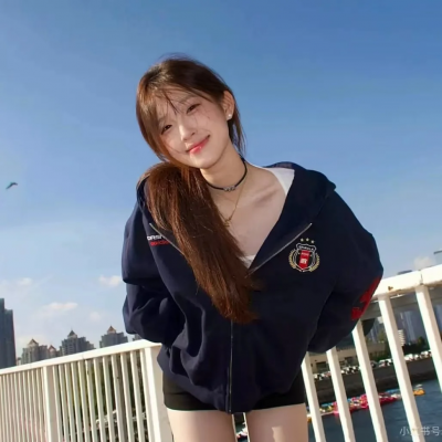 绝美ins风蓝色系女头推荐 女生头像 第7张 绝美ins风蓝色系女头推荐 女生头像 第7张