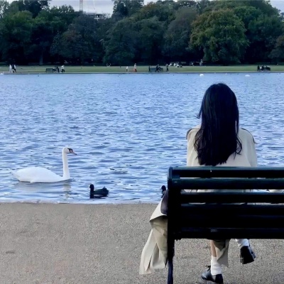 美哭!超绝的ins氛围唯美蓝色女生头像来啦 女生头像 第2张 美哭!超绝的ins氛围唯美蓝色女生头像来啦 女生头像 第2张