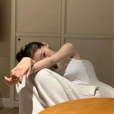 氛围感ins女生头像推荐 女生头像 第10张 氛围感ins女生头像推荐 女生头像 第10张