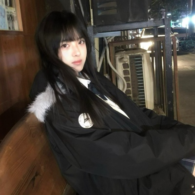 被清冷气质纯欲女头美哭 女生头像 第5张