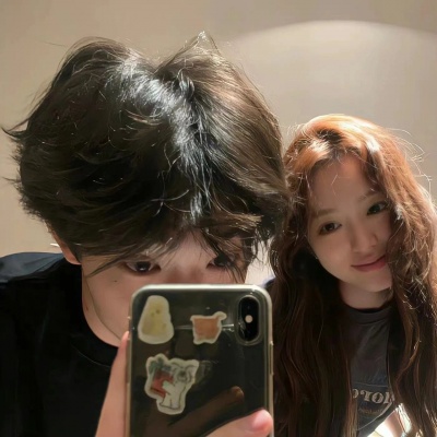 真人情侣头像小众氛围,细节满满 情侣头像 第1张 真人情侣头像小众氛围,细节满满 情侣头像 第1张