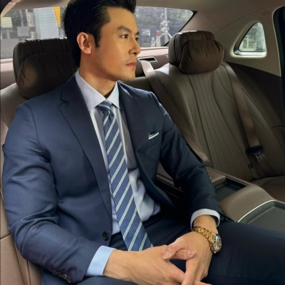 成熟高级小众男生头像,宝藏挖掘 男生头像 第3张 成熟高级小众男生头像,宝藏挖掘 男生头像 第3张