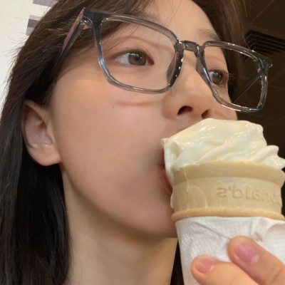 高级头像ins小众女生，超有格调 女生头像 第2张