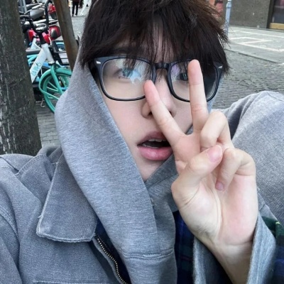 氛围感气质帅气男头,被帅到 男生头像 第10张 氛围感气质帅气男头,被帅到 男生头像 第10张