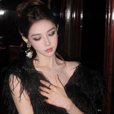 超酷个性御姐高冷女生头像,魅力简直无法抵挡 女生头像 第6张 超酷个性御姐高冷女生头像,魅力简直无法抵挡 女生头像 第6张