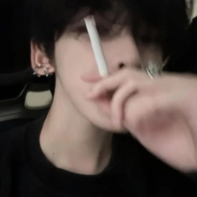 Ins超帅小众男头推荐，秒变氛围感男神 男生头像 第2张