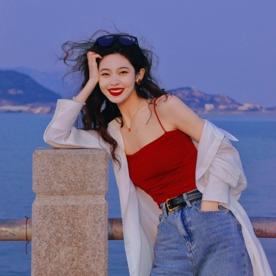被复古港风多巴胺明媚女生头像美哭 女生头像 第1张 被复古港风多巴胺明媚女生头像美哭 女生头像 第1张