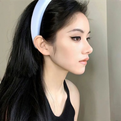 氛围感拉满的气质女生头像,高级感爆棚 女生头像 第5张 氛围感拉满的气质女生头像,高级感爆棚 女生头像 第5张