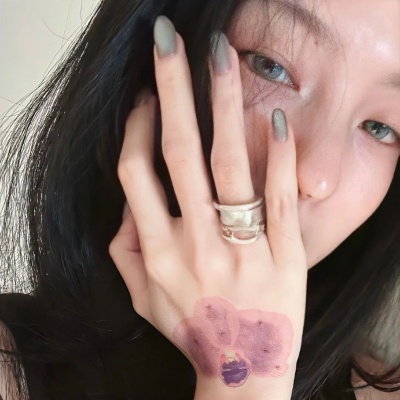 超绝!可爱女生必备ins风干净头像 女生头像 第7张 超绝!可爱女生必备ins风干净头像 女生头像 第7张
