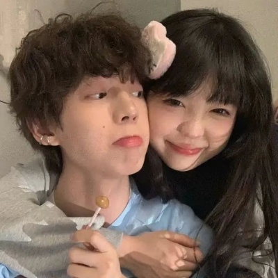 小众高质量两张一对真人情侣头像 情侣头像 第2张 小众高质量两张一对真人情侣头像 情侣头像 第2张