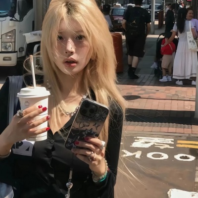 超绝!氛围感拉满的气质可爱女生头像 女生头像 第10张 超绝!氛围感拉满的气质可爱女生头像 女生头像 第10张