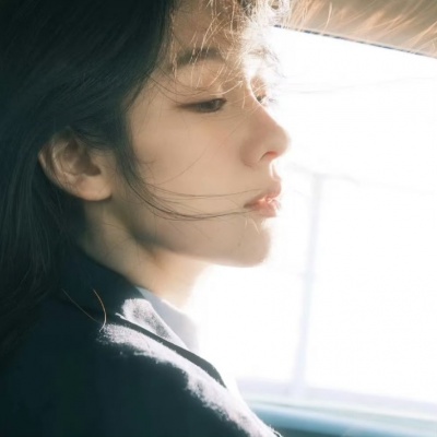 文艺风情绪女生头像,狠狠拿捏氛围感 女生头像 第2张 文艺风情绪女生头像,狠狠拿捏氛围感 女生头像 第2张