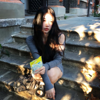 小众ins韩系个性女生头像，吸引无数目光 女生头像 第1张